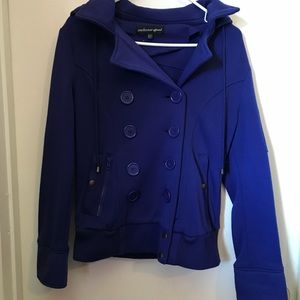 women’s peacoat